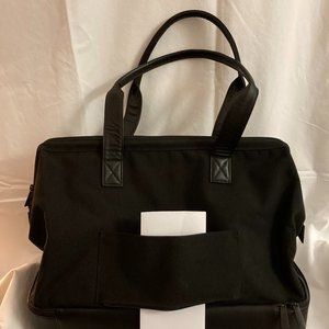Beis Weekender Bag in Black